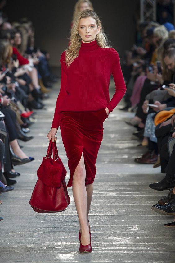 Max Mara velvet Fall 2017